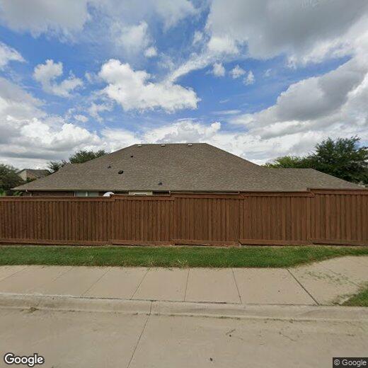 Foto principal - 9824 Mcfarring Dr