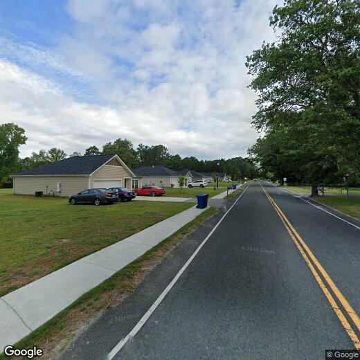 1303 Lakeshore Dr House Rental in Camden, SC