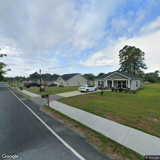 1303 Lakeshore Dr House Rental in Camden, SC