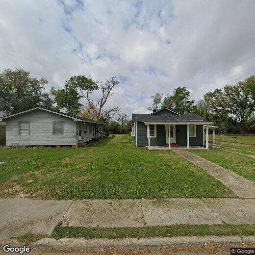Primary Photo - 2412 Elms St