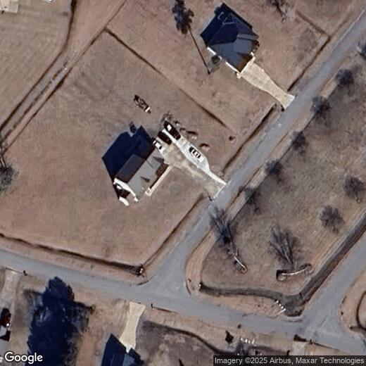 Primary Photo - 406 Kingswood Blvd