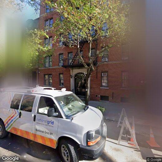 Primary Photo - 49 Willow St