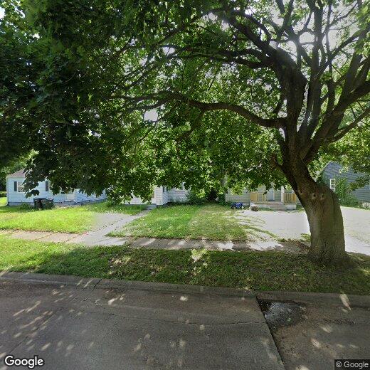 Primary Photo - 726 N Elmer St