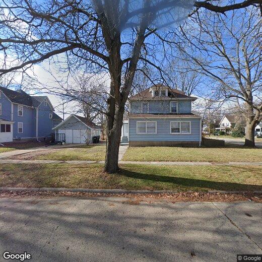 Primary Photo - 904 Portland Ave