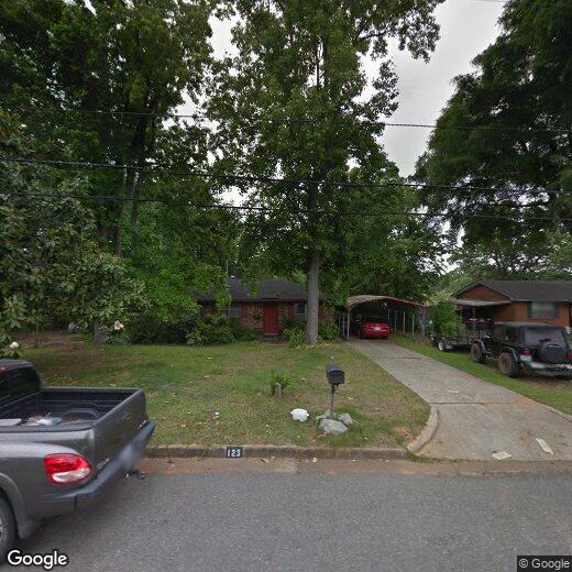 Primary Photo - 123 Graylynn Dr