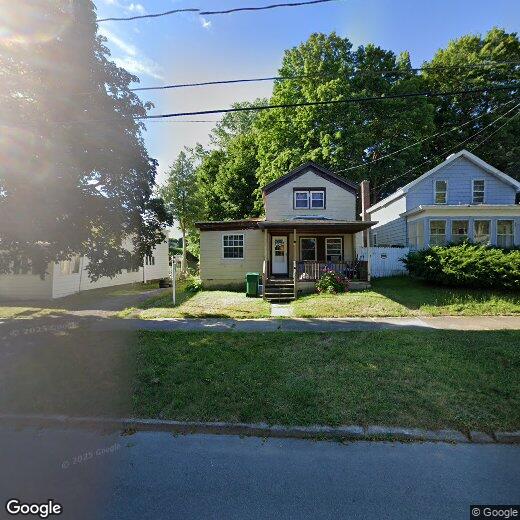 118 E Cayuga St, Oswego, NY 13126 House Rental in Oswego, NY