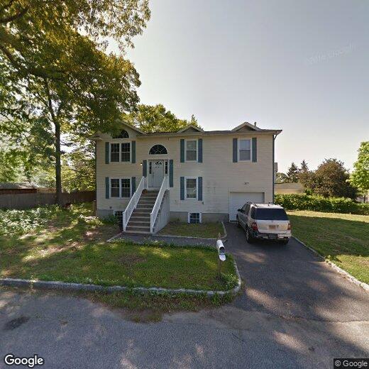 Primary Photo - 22 Woodland St