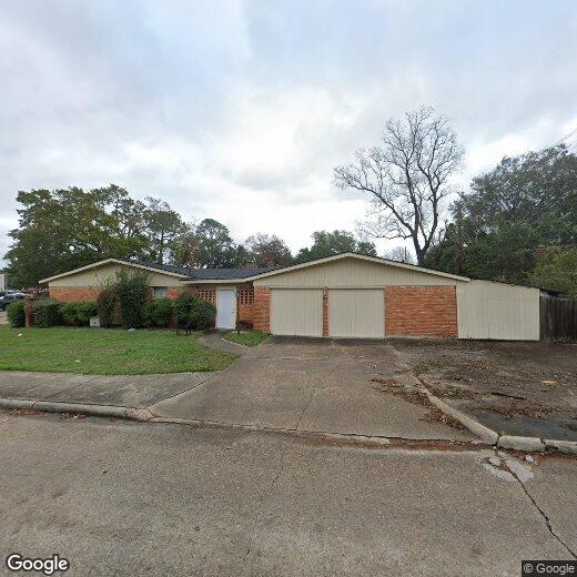 Primary Photo - 8223 Bellaire Blvd