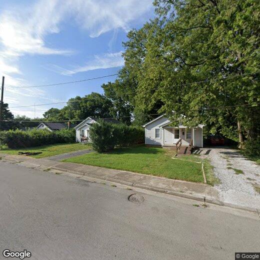 Primary Photo - 112 W Daugherty Ave