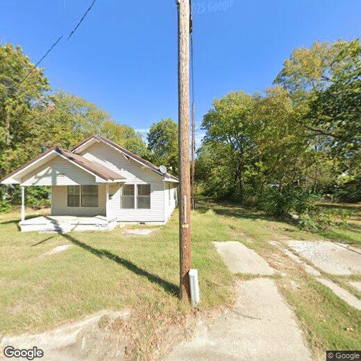 916 S Oak Ave, Ada, OK 74820 House for Rent in Ada, OK