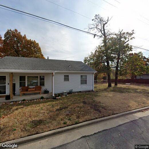 Primary Photo - 1901 N Park Ave