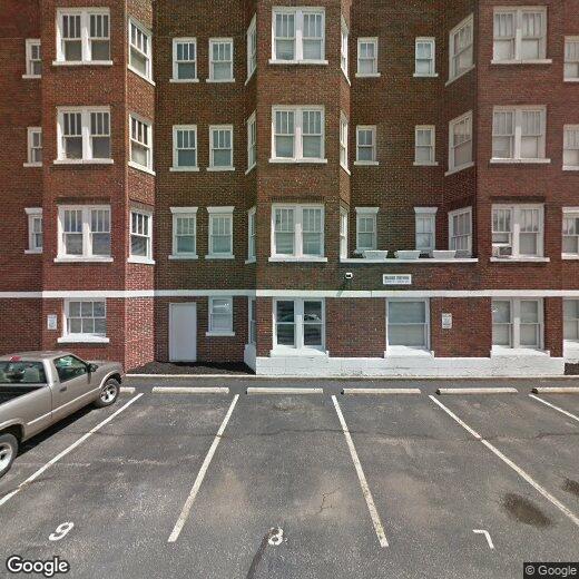 Primary Photo - 230 E 9th St