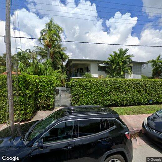 Primary Photo - 4780 Pine Tree Dr