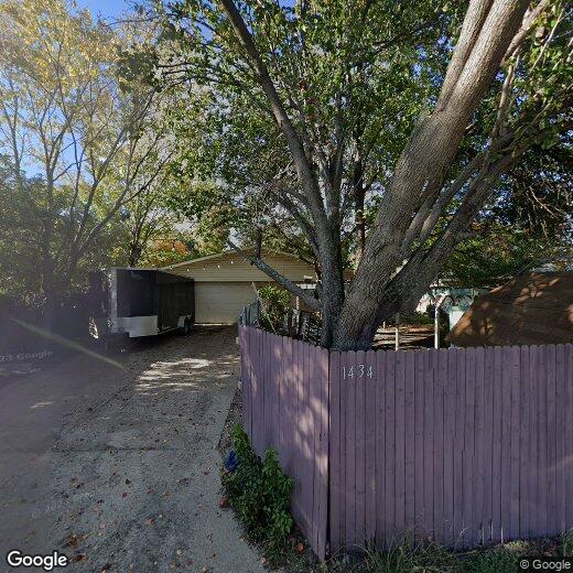 Primary Photo - 1434 Paris Dr