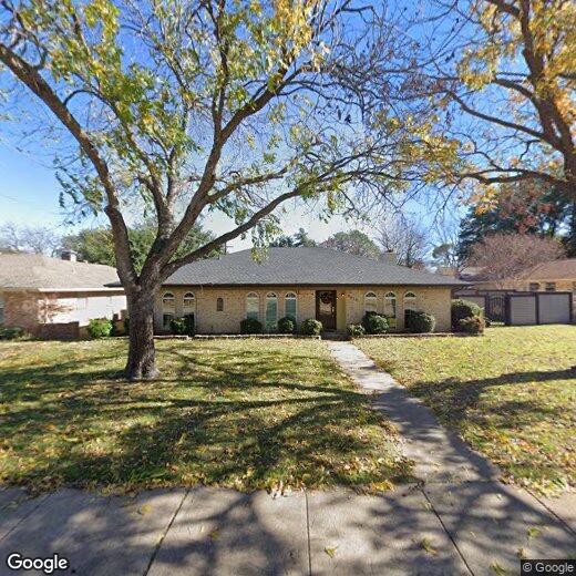 Foto principal - 2418 Ingleside Dr