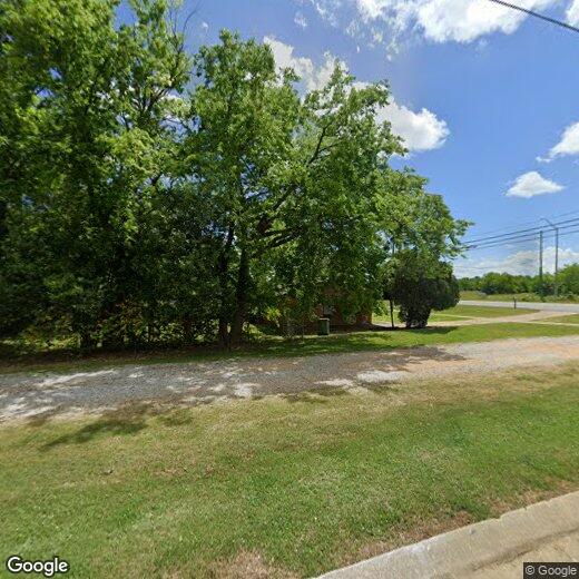 Primary Photo - 5001 Mobile Hwy