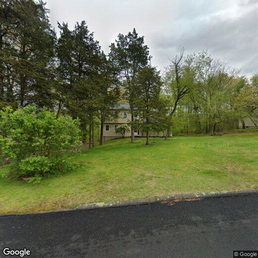 Primary Photo - 29 Brook Pine Dr