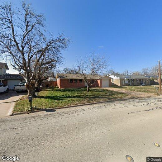 Primary Photo - 2601 Robertson Dr