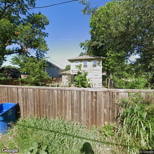 Foto principal - 730 N Windomere Ave