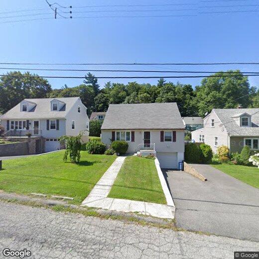 Primary Photo - 56 Harding Ave