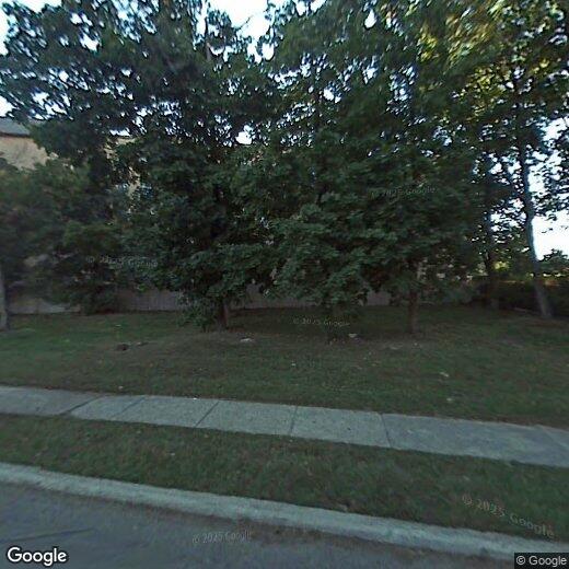 175 Maple Ave Unit 1G, Westbury, NY 11590 Condo for Rent in Westbury