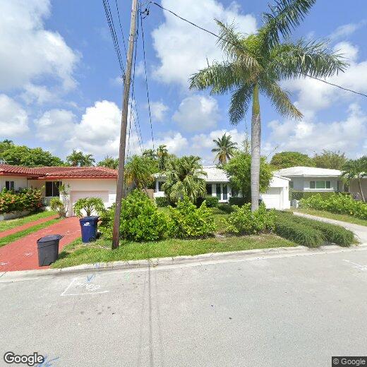 Foto principal - 9264 Dickens Ave