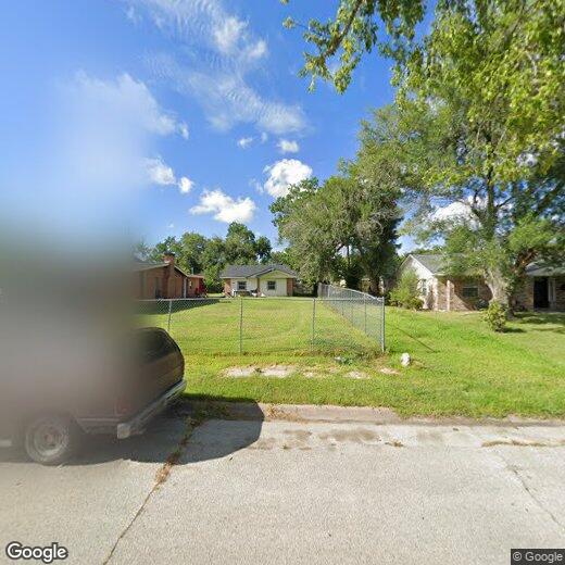 Primary Photo - 5006 Ridgeway Dr