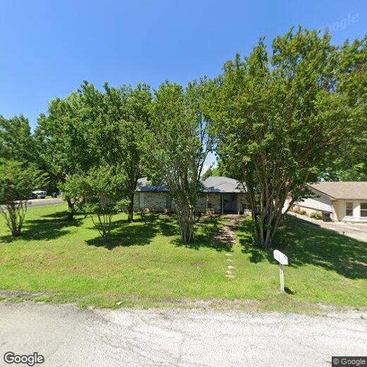Primary Photo - 1001 Skyview Dr