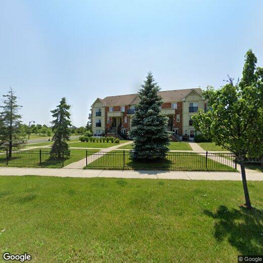 Primary Photo - 2285-2285 Bur Oak Ave