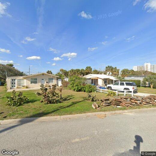 Primary Photo - 17 Brooks Dr