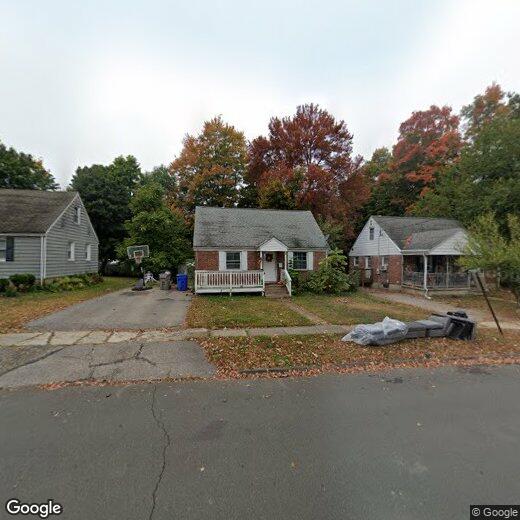 590 Pine St Unit 1, Bristol, CT 06010 Room for Rent in Bristol, CT