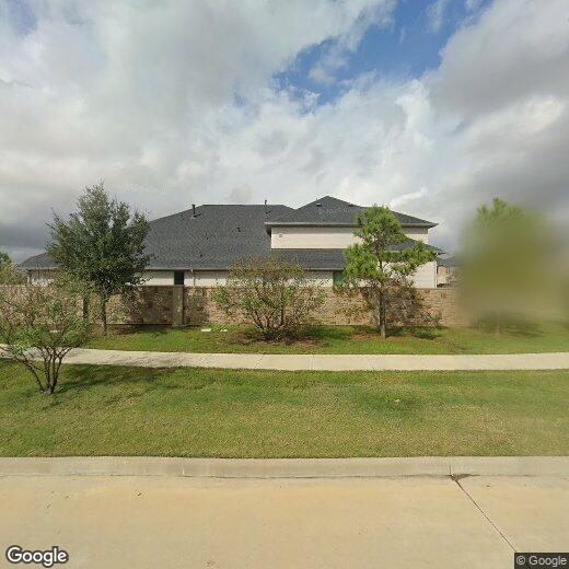 Foto principal - 4430 Windy Oaks Dr