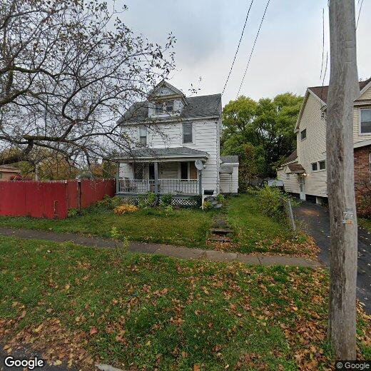 Primary Photo - 1638 Butternut St