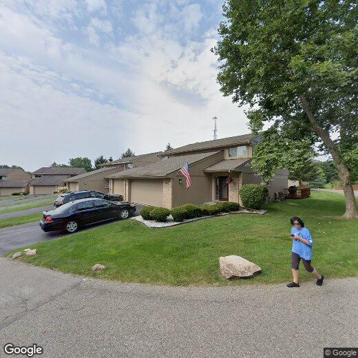 Primary Photo - 4447 N Meadow Dr