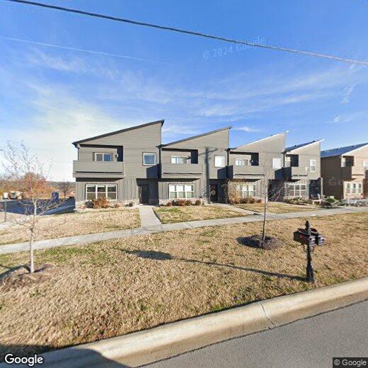 Primary Photo - 2264 W Moore Ln