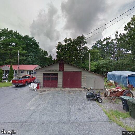 Primary Photo - 3 br, 1 bath House - 52 King Rd