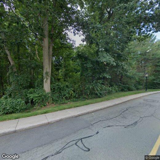 Primary Photo - 42 Waterfall Dr
