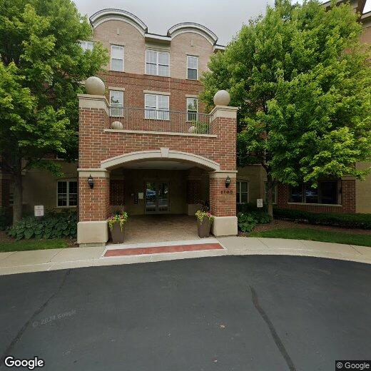 Primary Photo - 2700 Summit Dr
