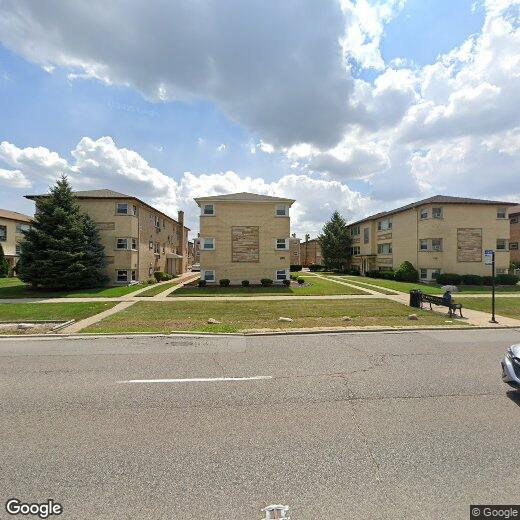 8203 W Belmont Ave Unit GN, River Grove, IL 60171 Room for Rent in