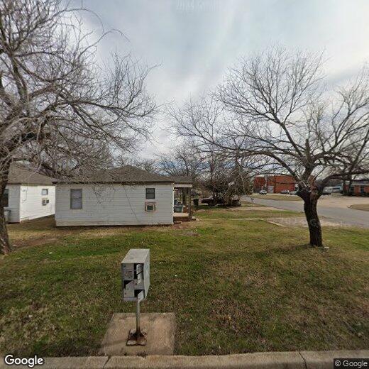 Primary Photo - 1315 SW E Ave