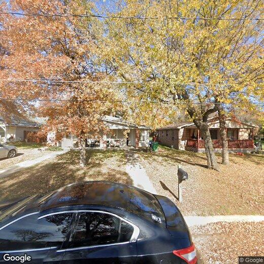 Primary Photo - 521 Ruth St