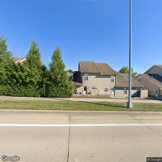Primary Photo - 1314 E Brown School Rd
