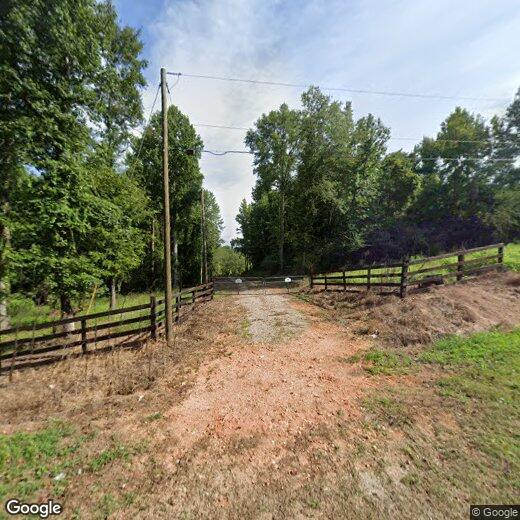 Primary Photo - 189 S Tallassee Dr