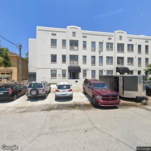 Primary Photo - 2545 Oak St