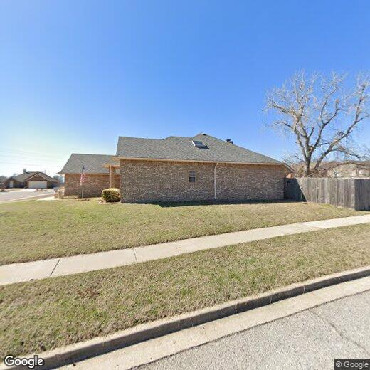 8 NE 48th Pl, Lawton, OK 73507 House Rental in Lawton, OK