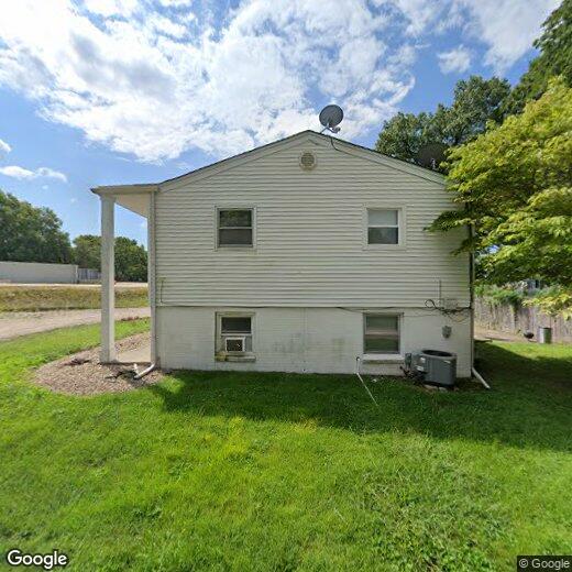 Primary Photo - 2277 S 6th St