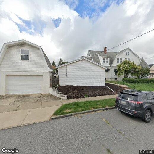 Primary Photo - 1211 Oram St
