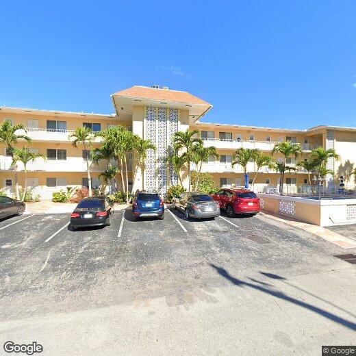 Primary Photo - 3061 NE 49th St