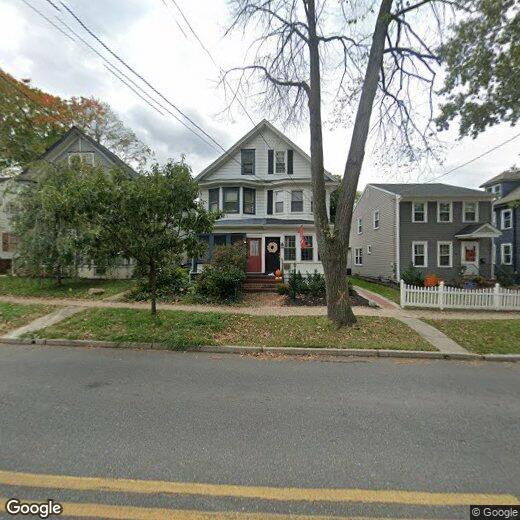 64 Grove St, Haddonfield, NJ 08033 Townhome Rentals in Haddonfield NJ