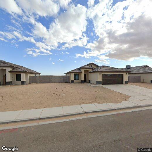 Primary Photo - 3999 E San Gabriel St